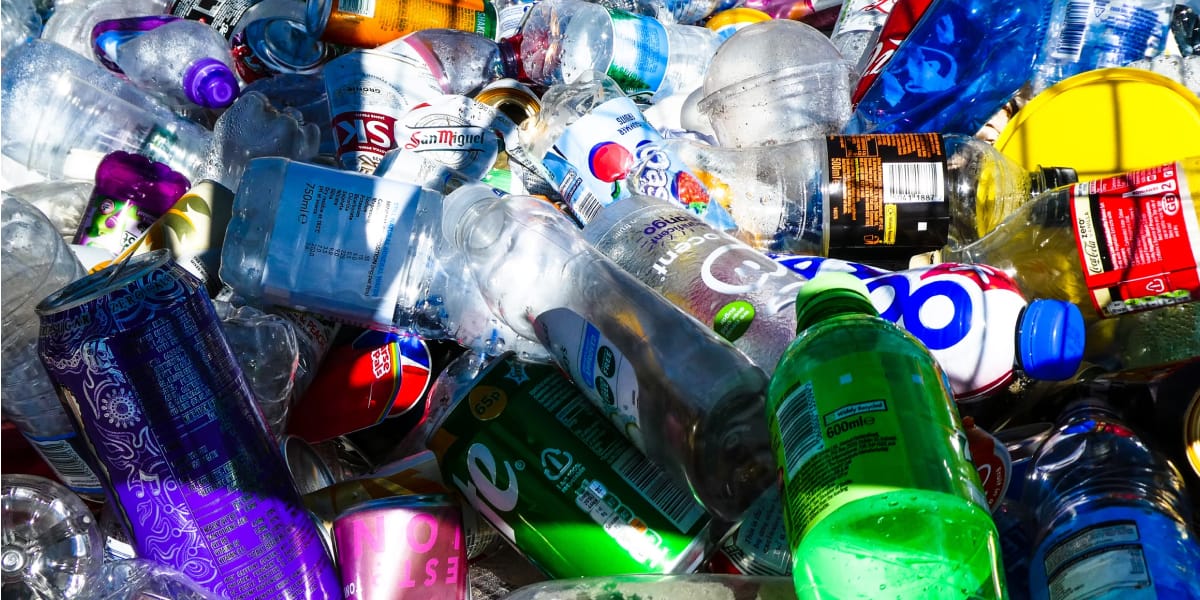 Правительство поддержит производство товаров из переработанных отходов